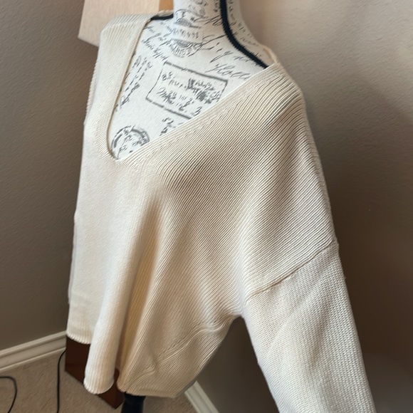 WE V-Neck Sweater - Picture 3 of 5